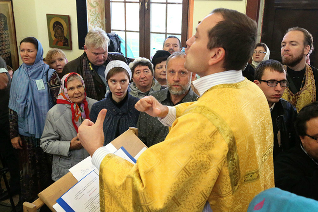 9 Patriarshaya Liturgiya